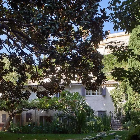 Surrounded By Greenery - Les Pins Vila *